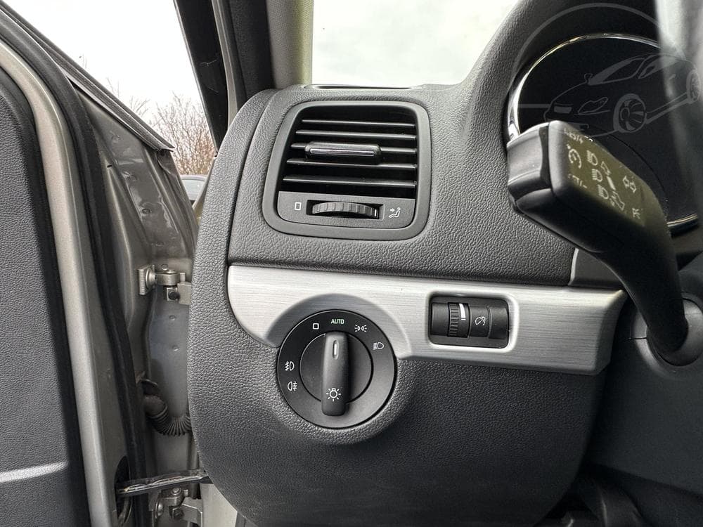 2015 Škoda YETI - 35