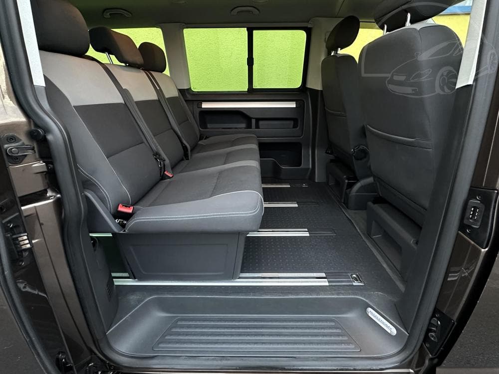 2009 Volkswagen Multivan - 19