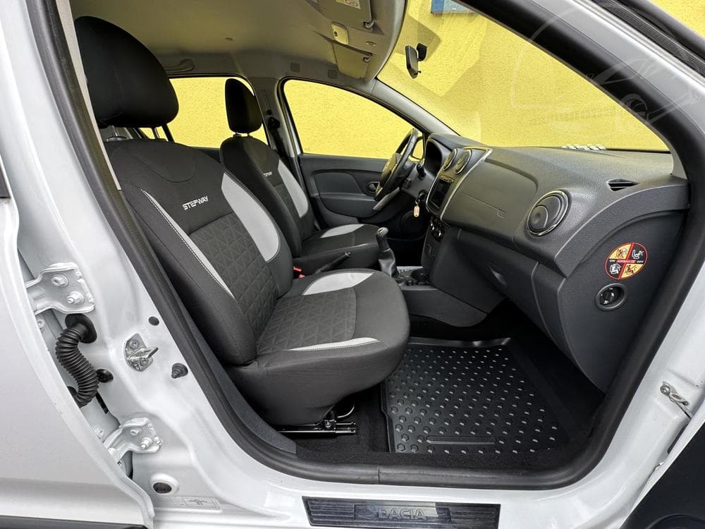 2016 Dacia SANDERO - 19