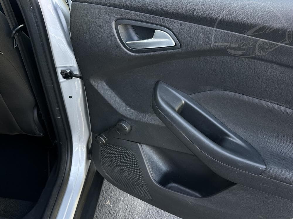 2017 Ford FOCUS - 20