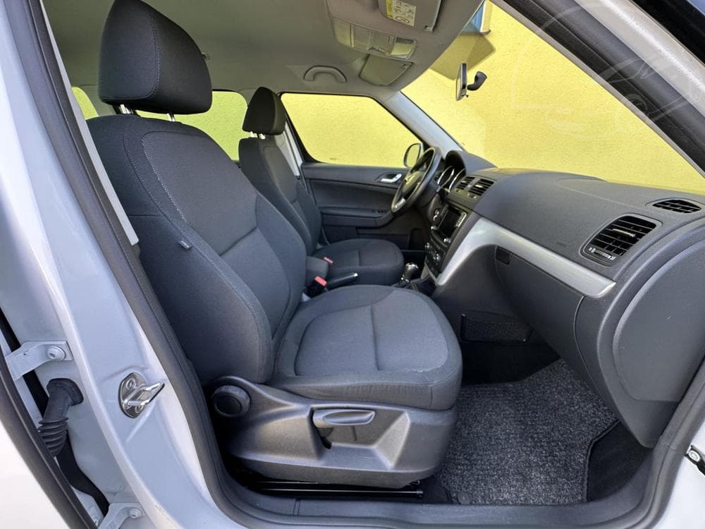 2016 Škoda YETI - 39