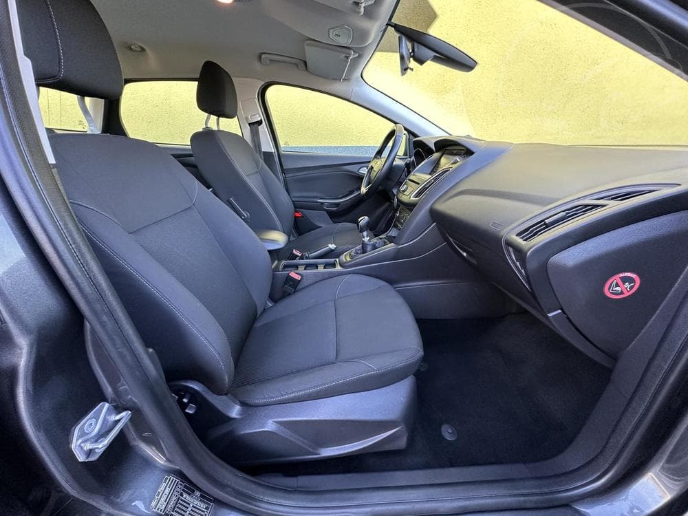 2015 Ford FOCUS - 77