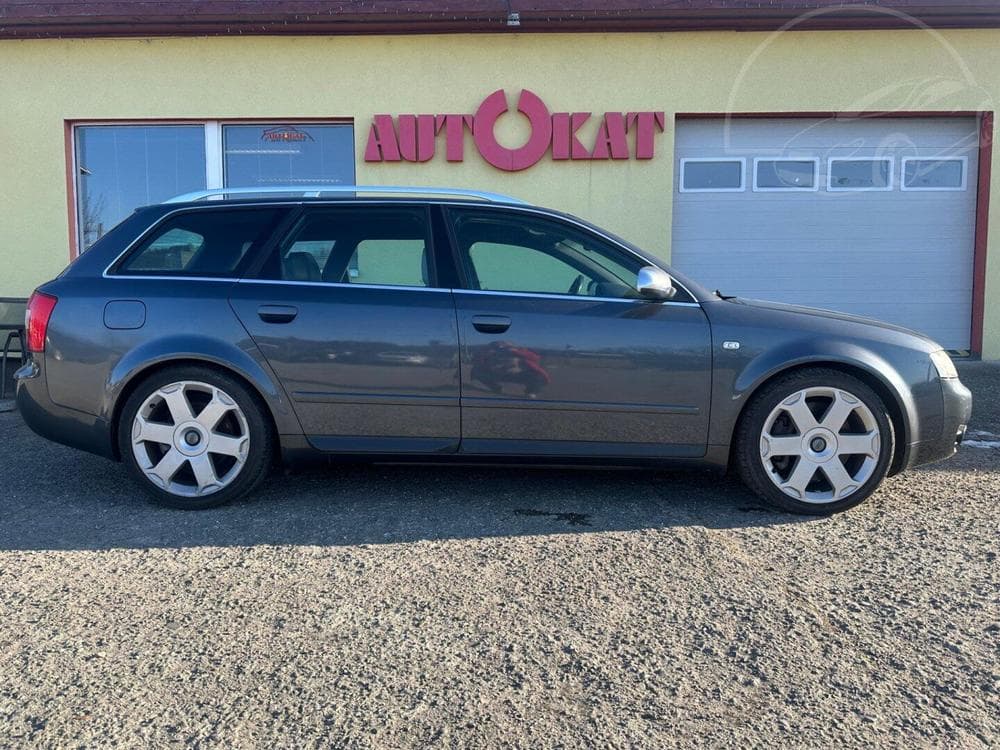 2004 Audi S4 - 5