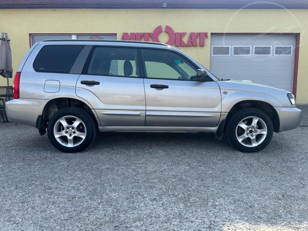 2005 Subaru FORESTER - 2