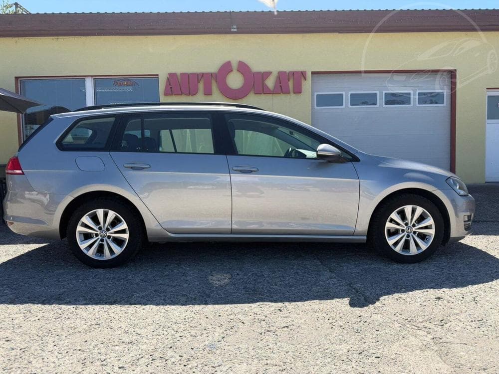 2016 Volkswagen GOLF - 2