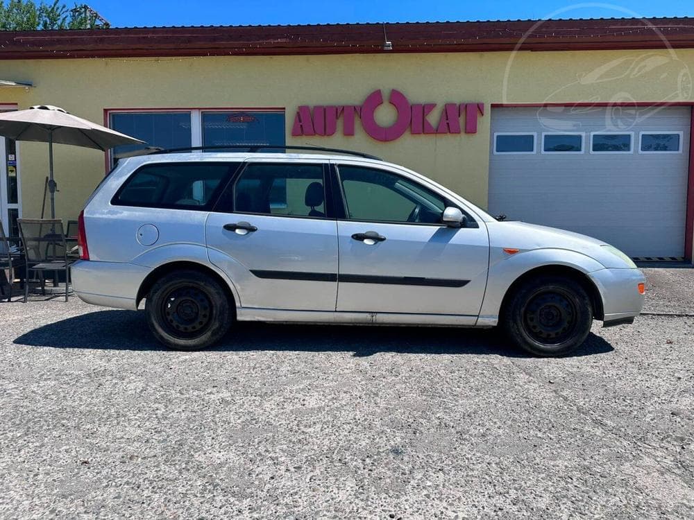 2000 Ford FOCUS - 2