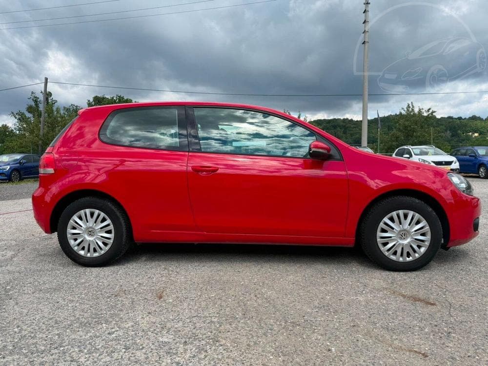2010 Volkswagen GOLF - 2