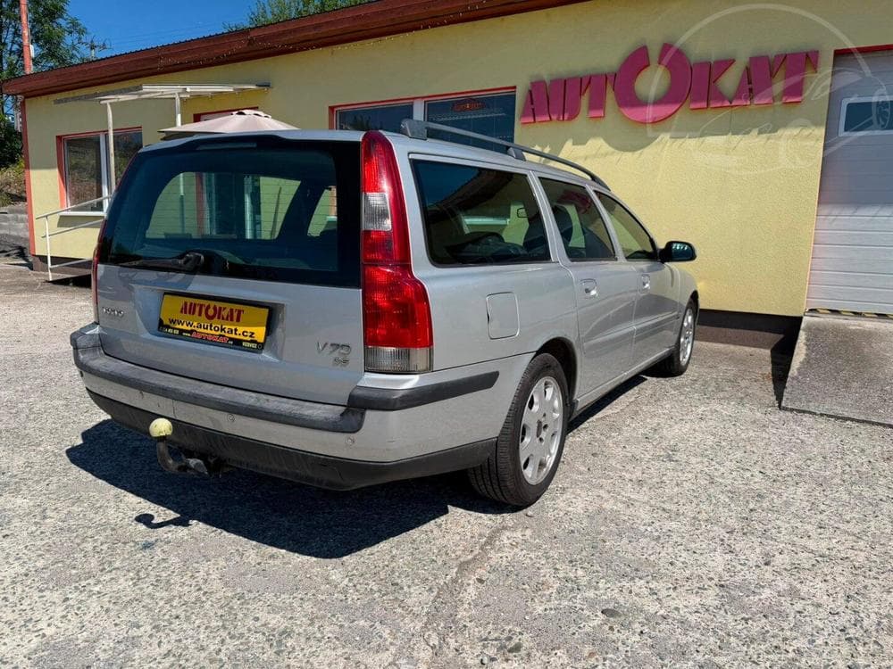 2002 Volvo V70 - 3