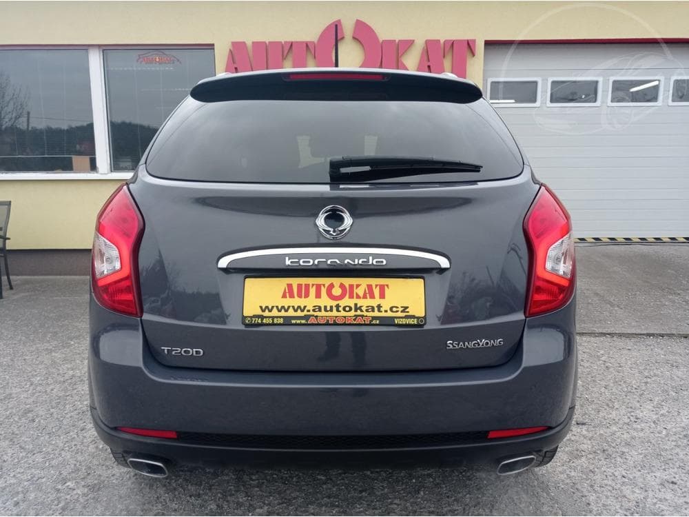 2015 SsangYong KORANDO - 4