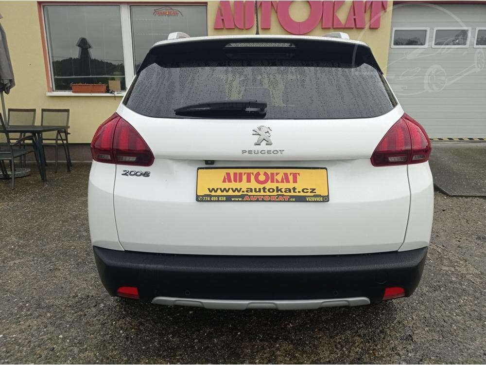 2018 Peugeot 2008 - 7