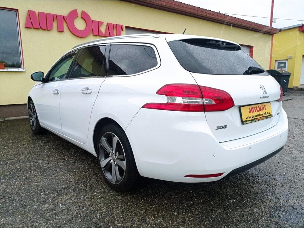2016 Peugeot 308 - 5