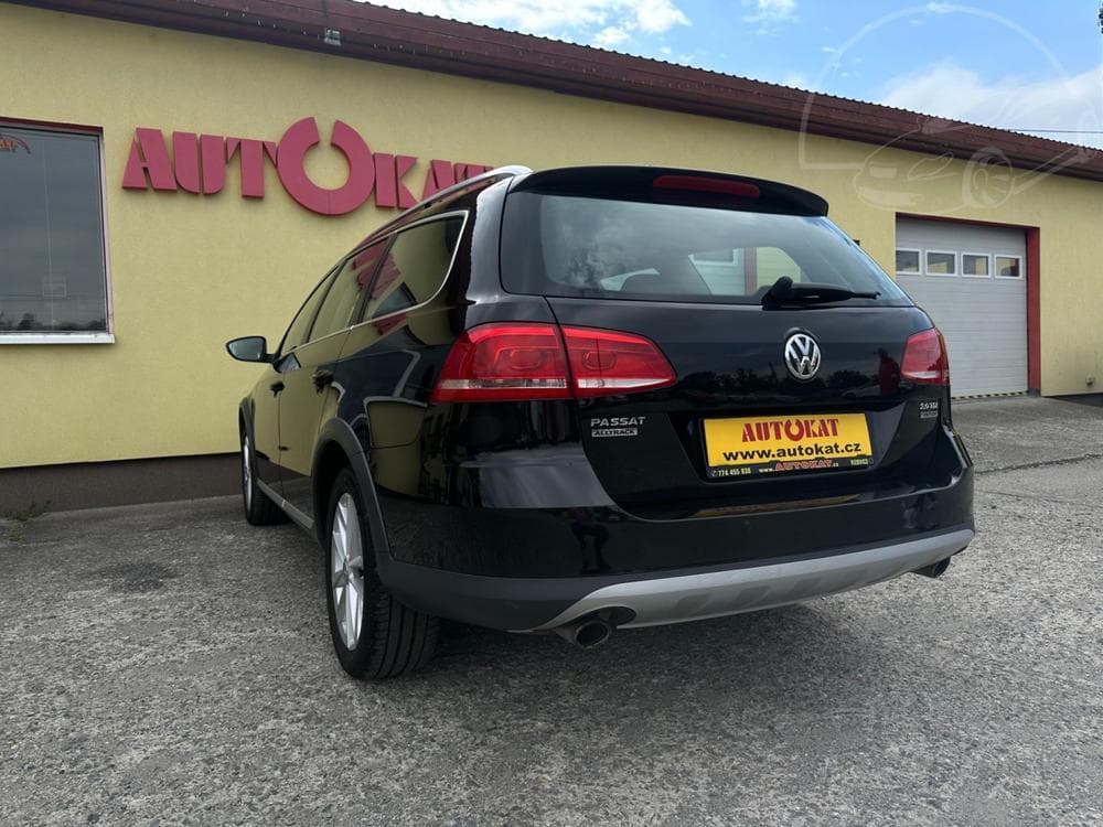 2014 Volkswagen PASSAT - 5