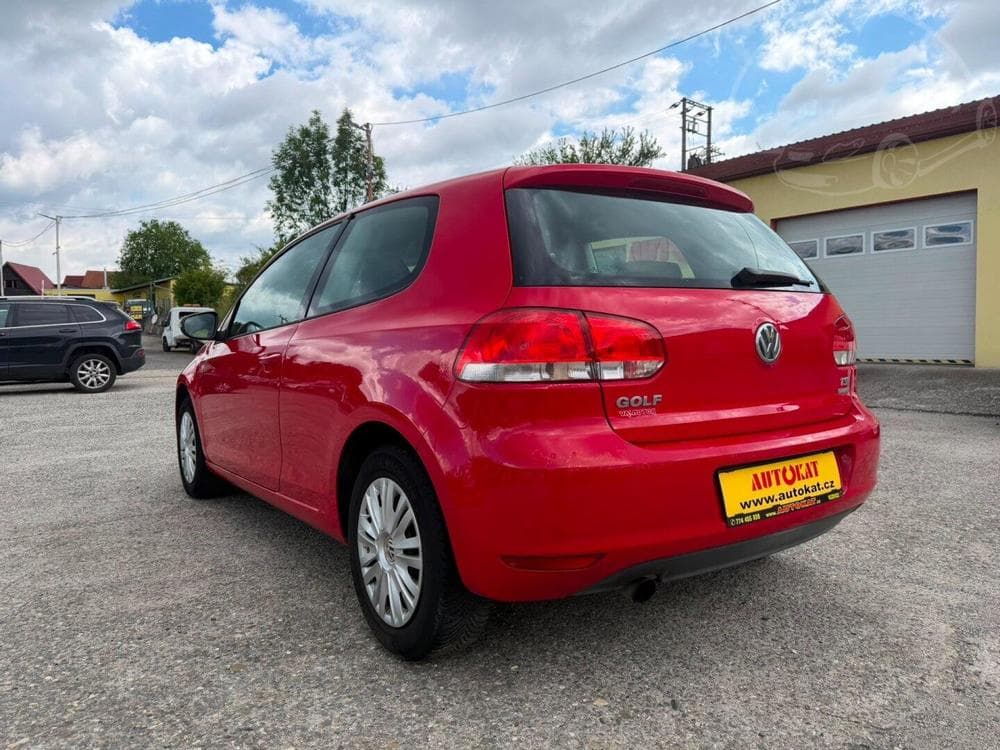 2010 Volkswagen GOLF - 5
