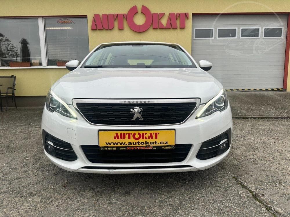 2018 Peugeot 308 - 15
