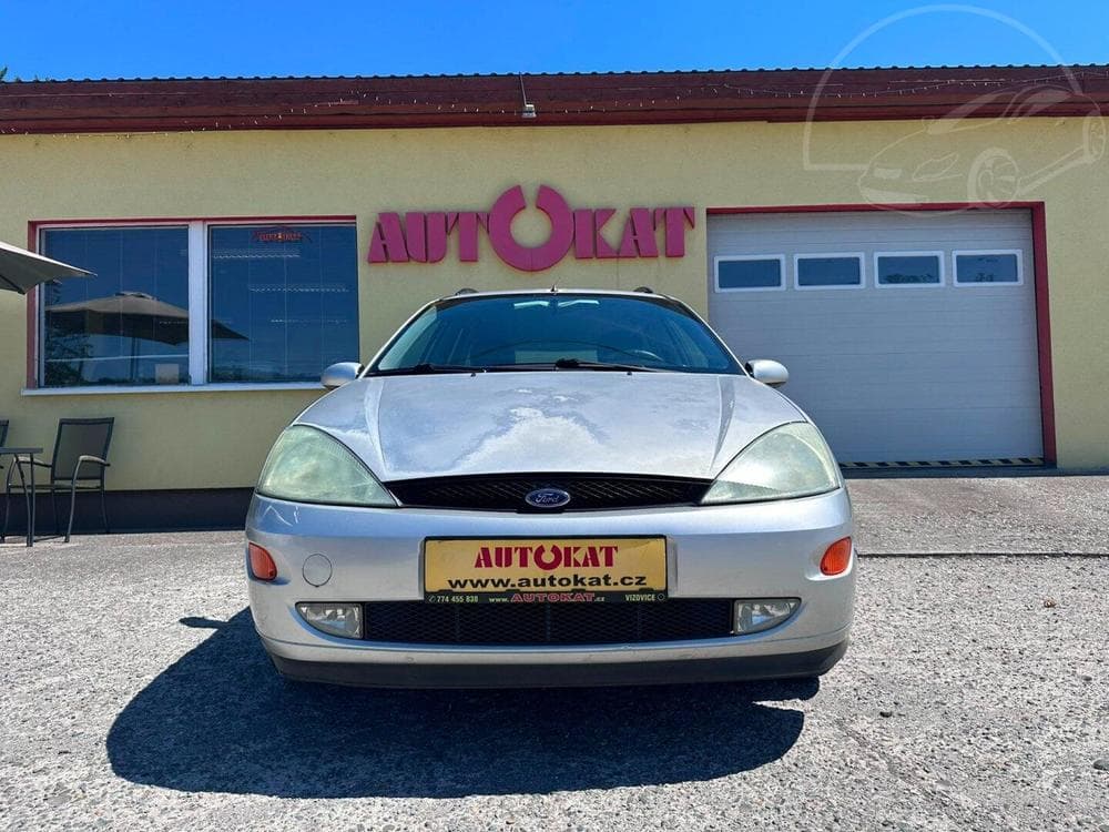 2000 Ford FOCUS - 8