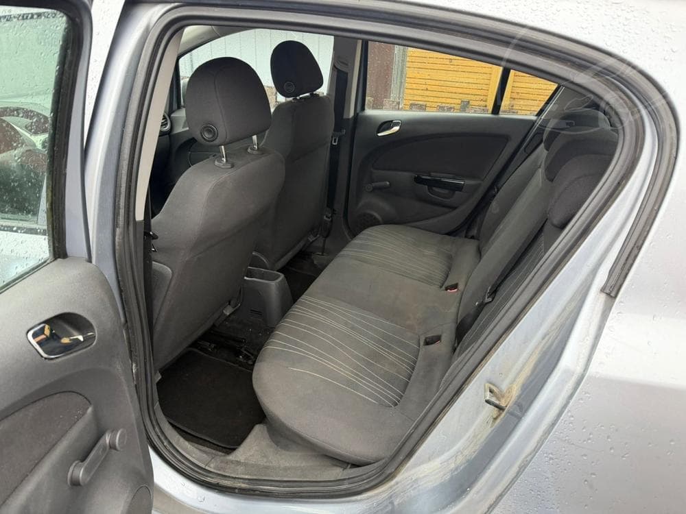 2007 Opel CORSA - 33