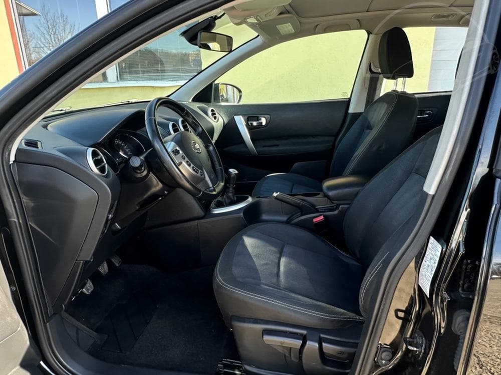 2016 Ford FIESTA - 10