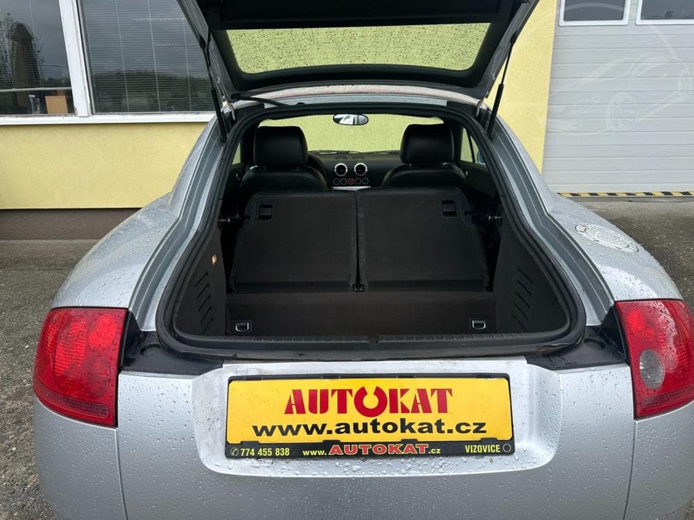 2000 Audi TT - 13