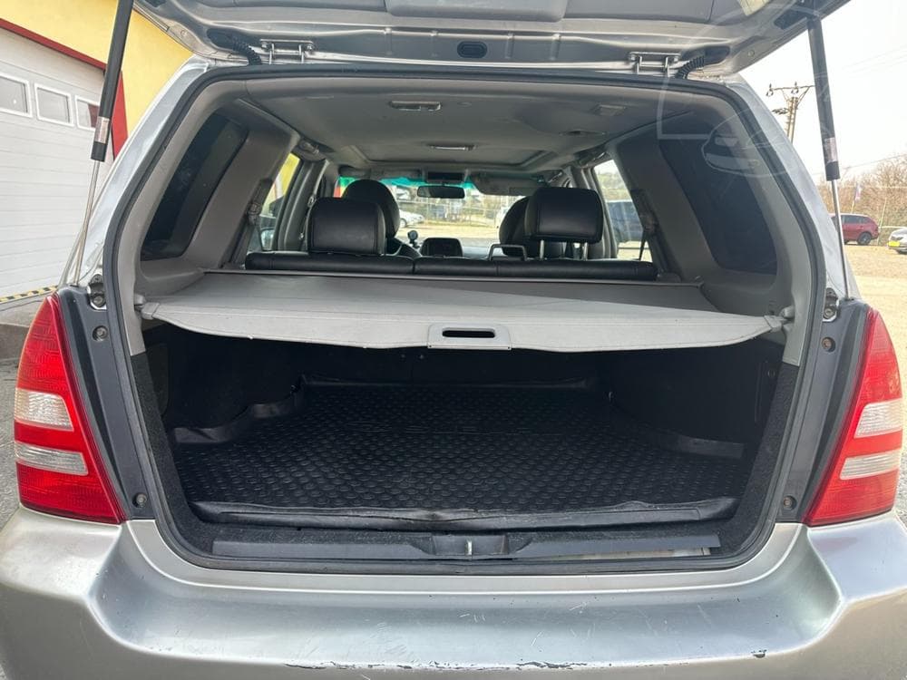 2005 Subaru FORESTER - 13