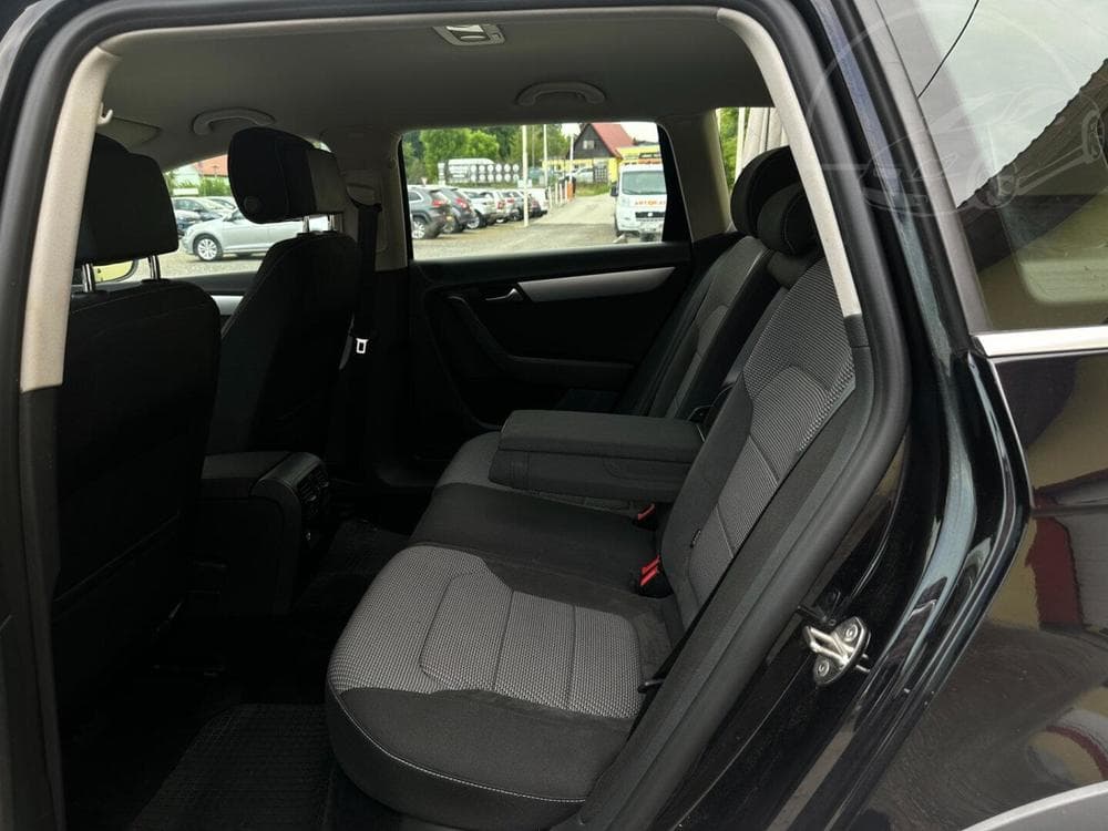 2014 Volkswagen PASSAT - 13