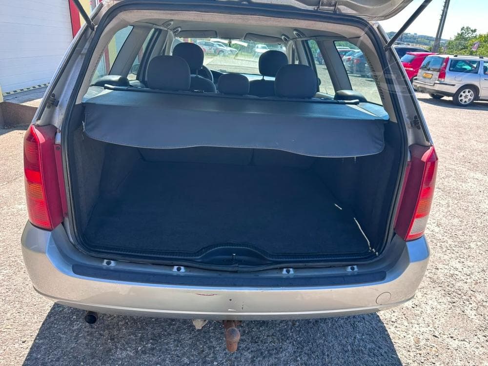 2000 Ford FOCUS - 13