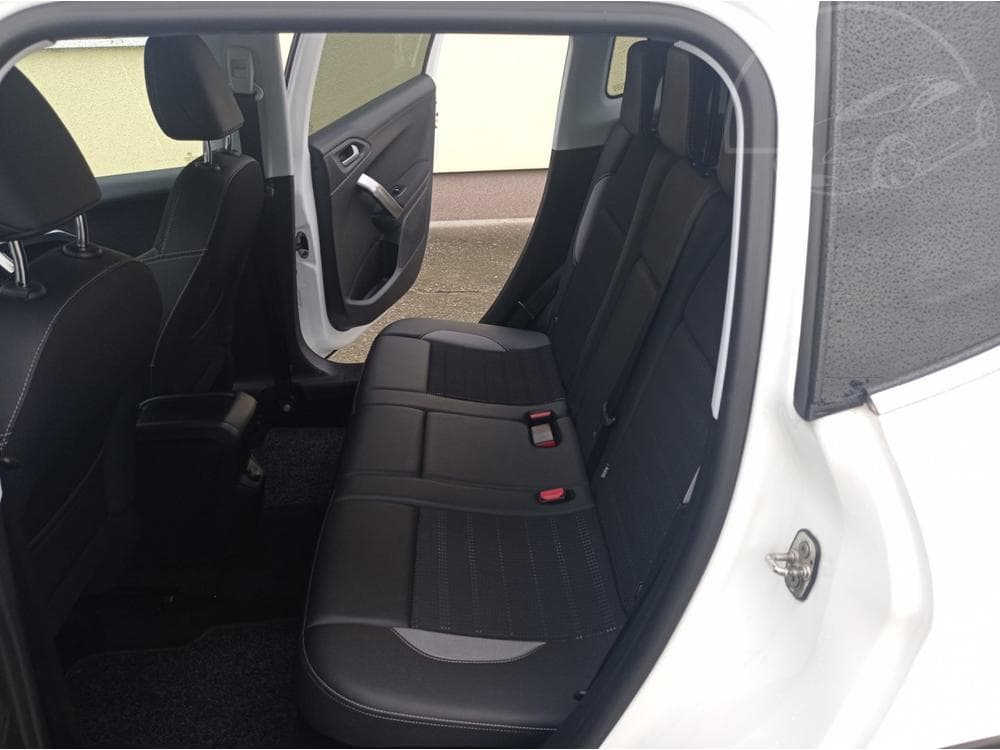 2018 Peugeot 2008 - 27