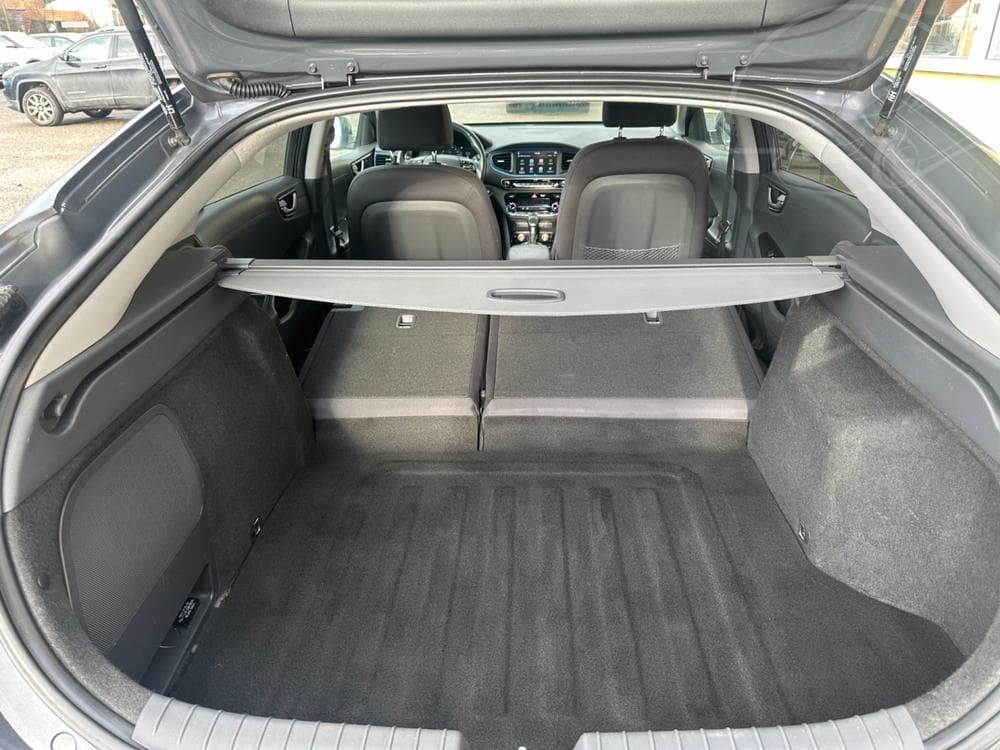 2018 Hyundai Ioniq - 15