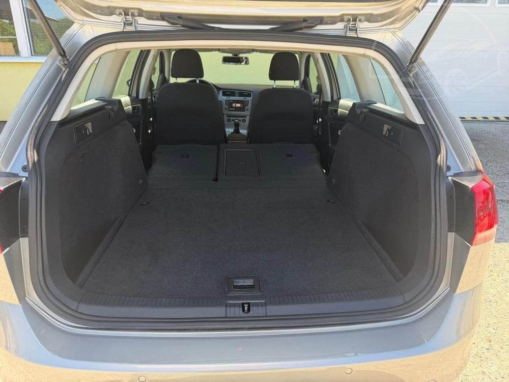 2016 Volkswagen GOLF - 17