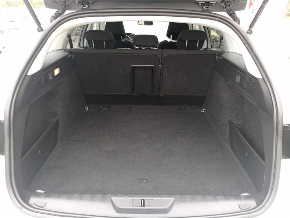 2016 Peugeot 308 - 18