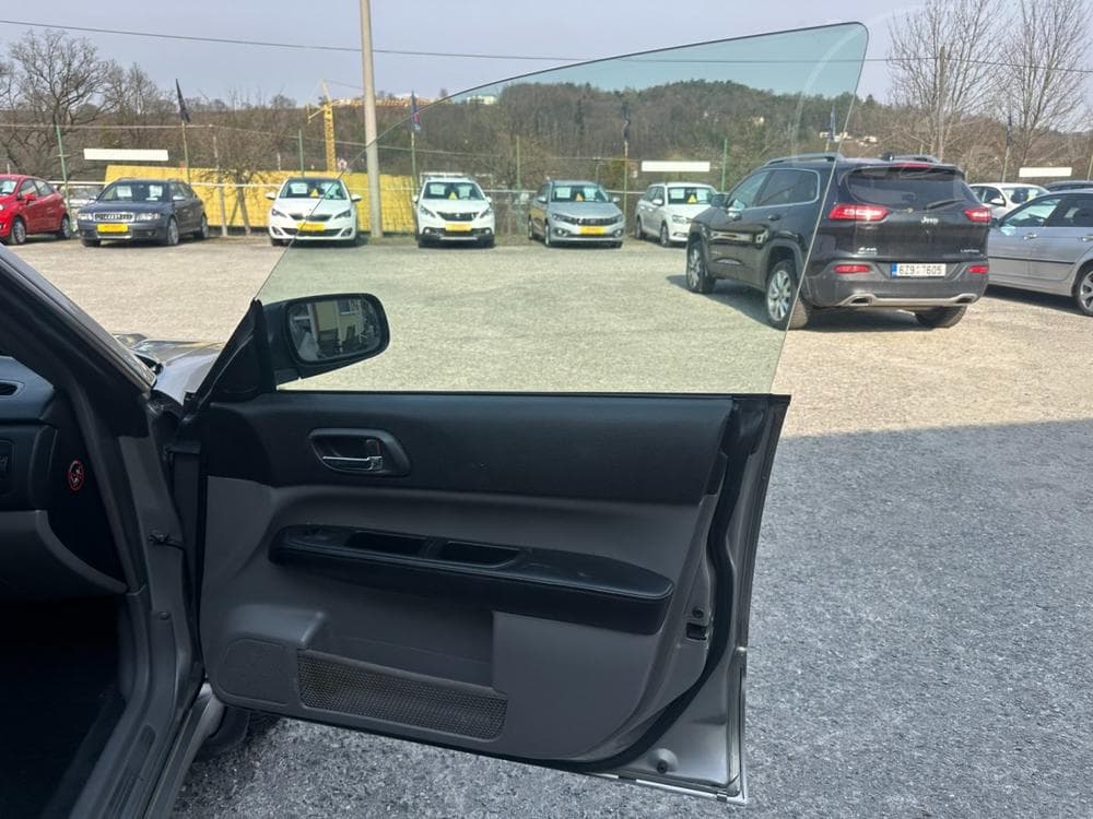 2005 Subaru FORESTER - 18