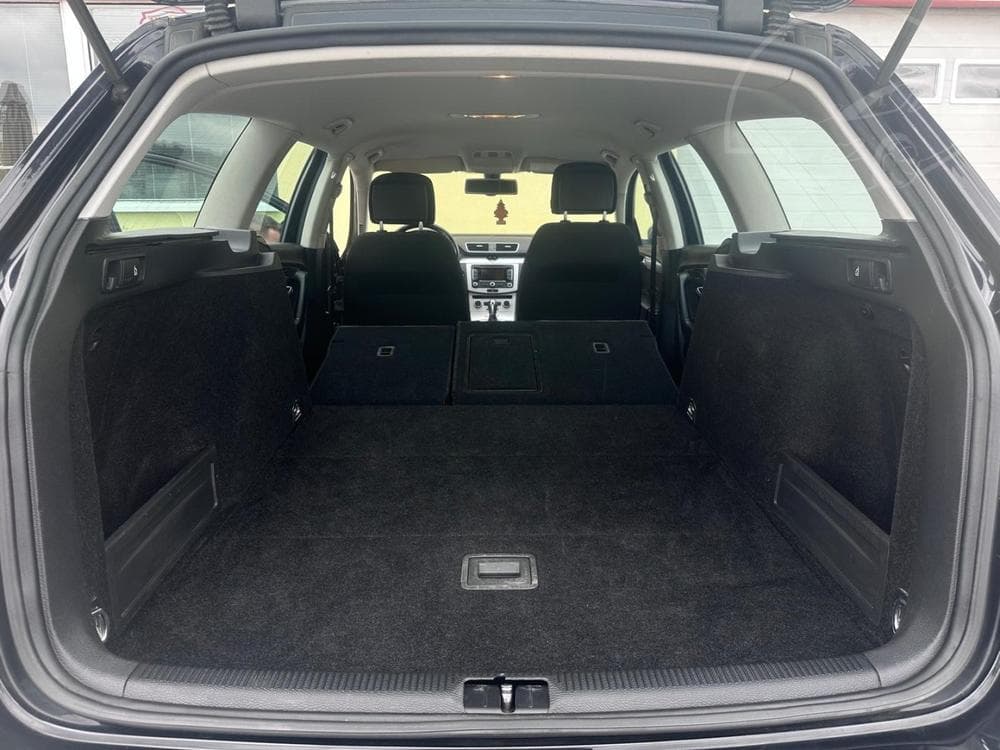 2014 Volkswagen PASSAT - 18