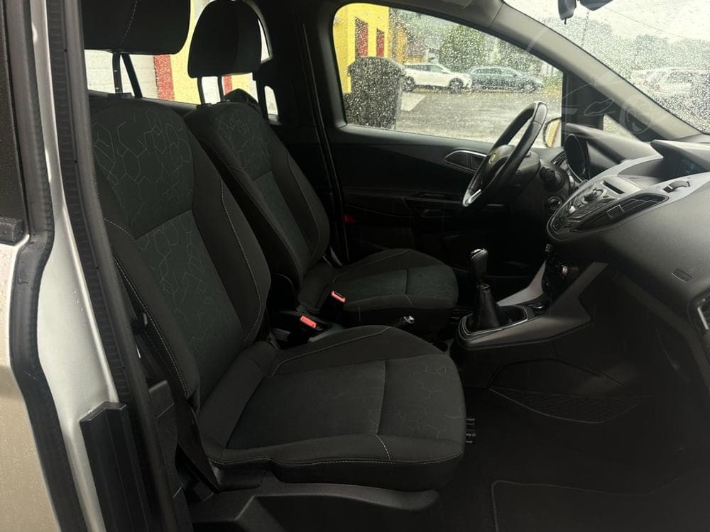 2014 Ford B-MAX - 18