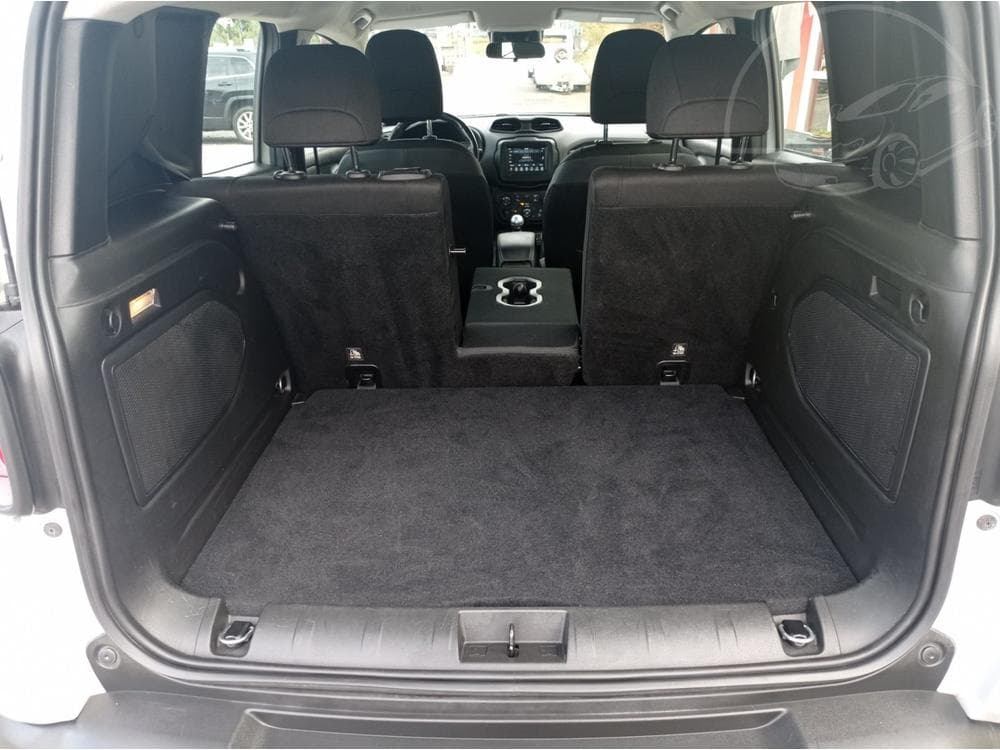 2018 Jeep Renegade - 19