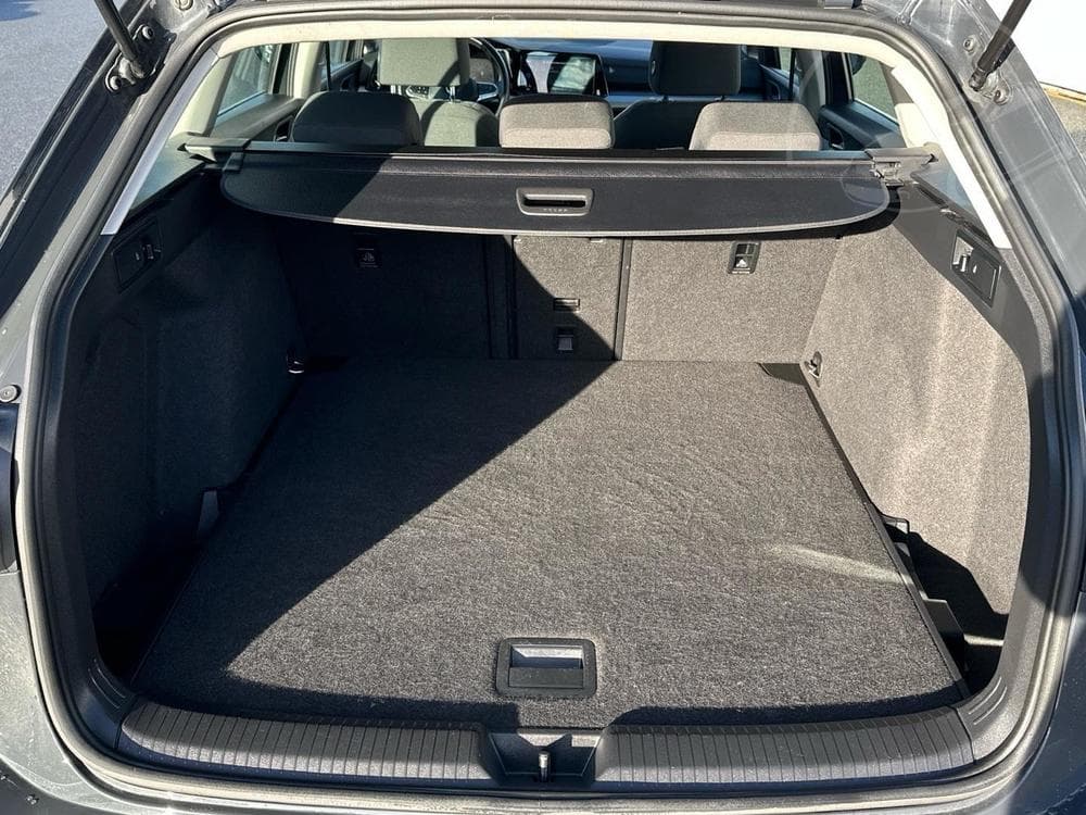 2022 Volkswagen Golf - 15