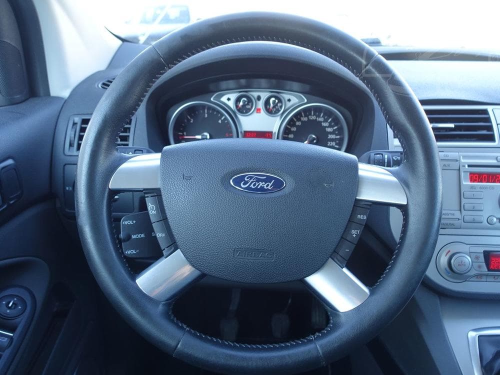 2010 Ford Kuga - 8