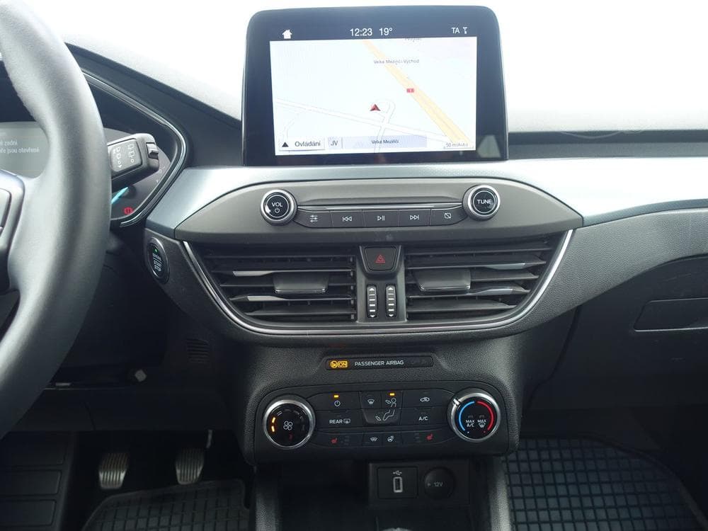 2020 Ford Focus - 15