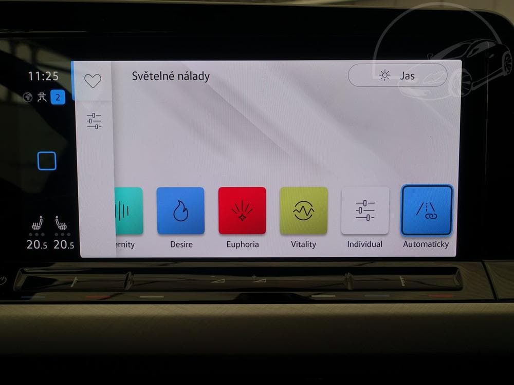 2022 Volkswagen Golf - 17