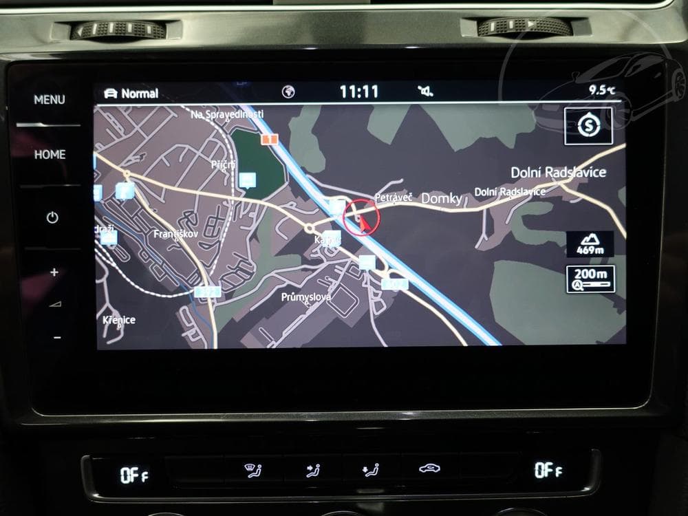 2020 Volkswagen Golf - 17