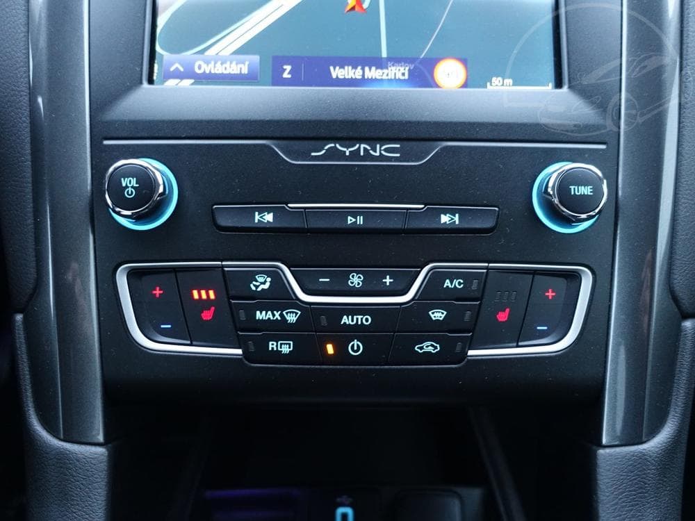 2019 Ford Mondeo - 37