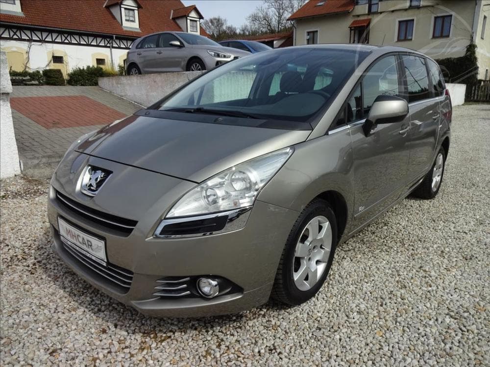 2012 Peugeot 5008 - 3