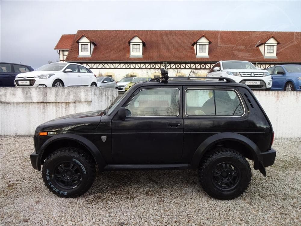 2018 Lada Niva - 4