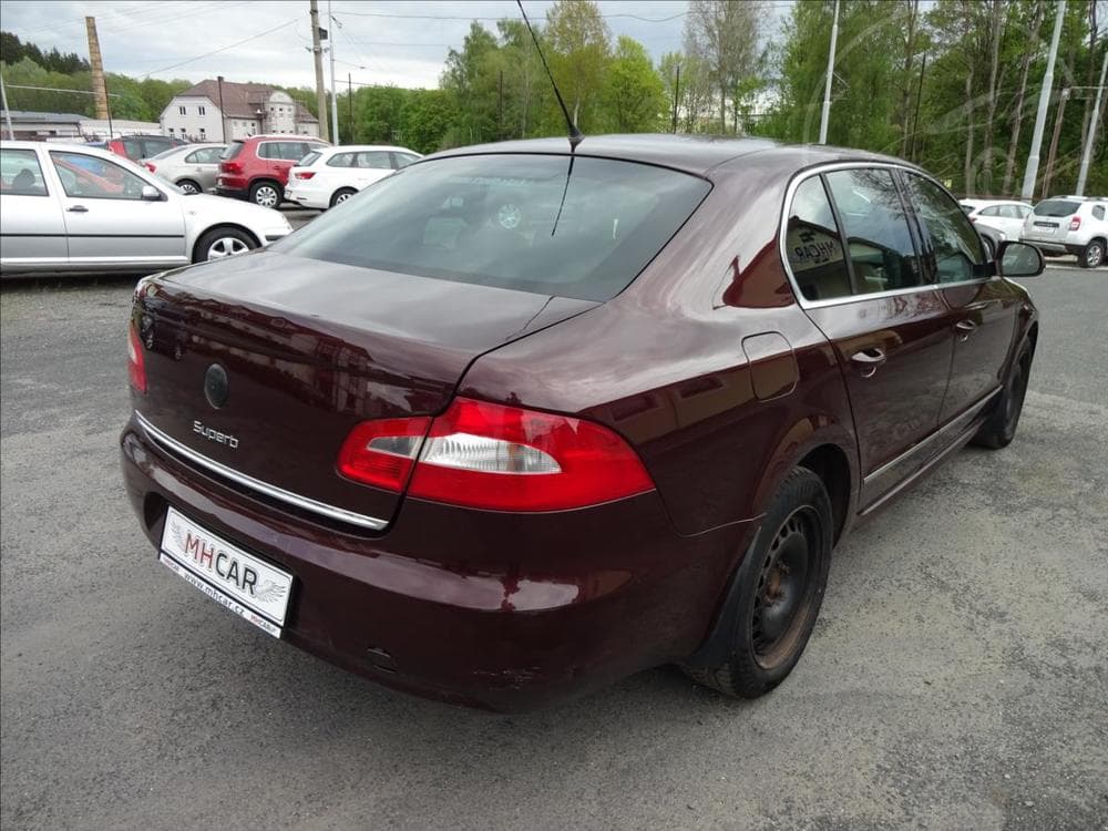 2009 Škoda SUPERB - 7