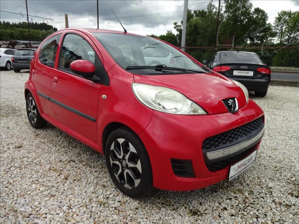 2010 Peugeot 107 - 9