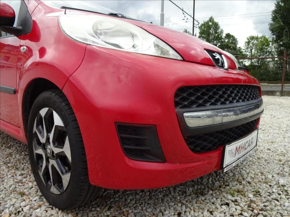2010 Peugeot 107 - 11