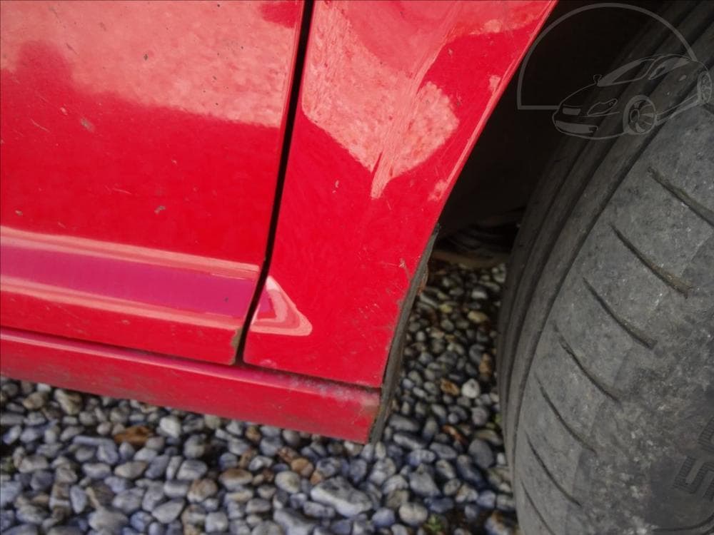 2003 Volkswagen GOLF - 11