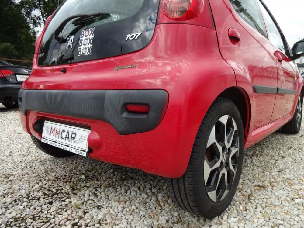 2010 Peugeot 107 - 15