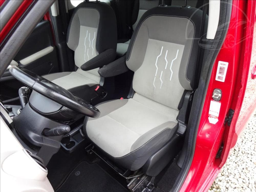 2012 Peugeot PARTNER - 17