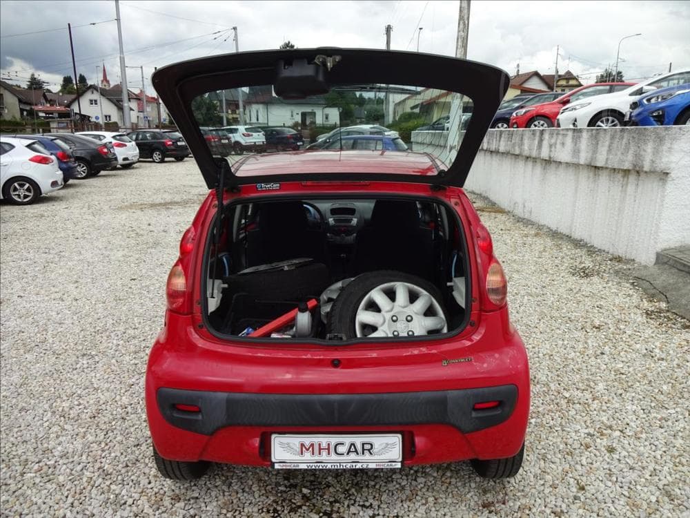 2010 Peugeot 107 - 20