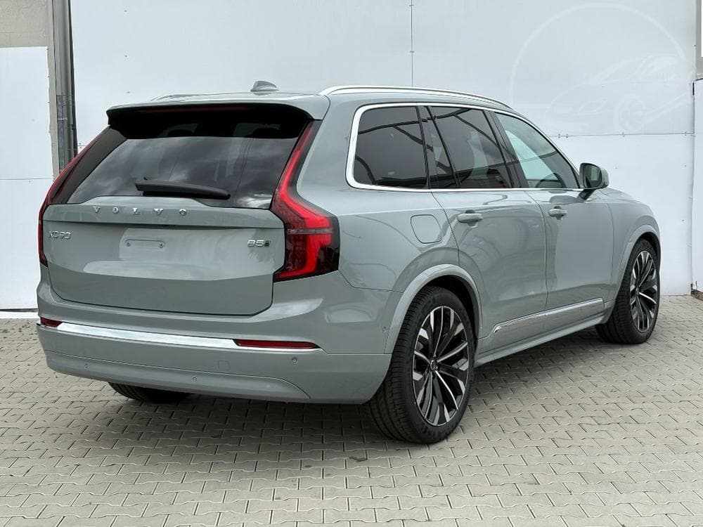 2026 Volvo XC90 - 11