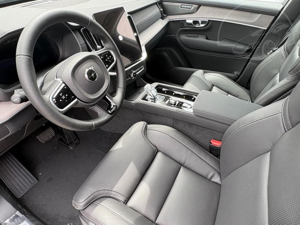 2026 Volvo XC90 - 19